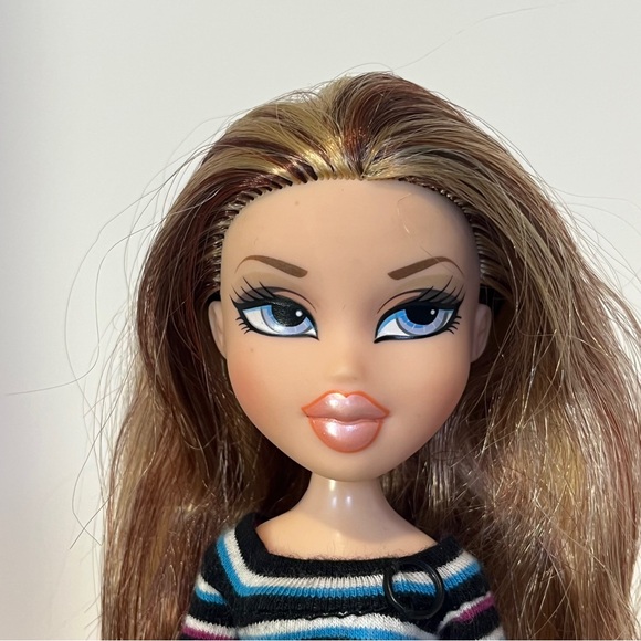 Bratz Twiins Triiiplets Oriana Doll Twins Triplets Boots Shirts Pants Vintage - Picture 8 of 11